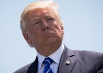 Trump azledilebilir mi?