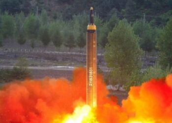 ​Füzeleri test ettiren Kim’den seri üretim talimatı