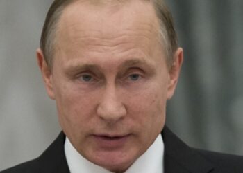 Putin’den Flynn açıklaması