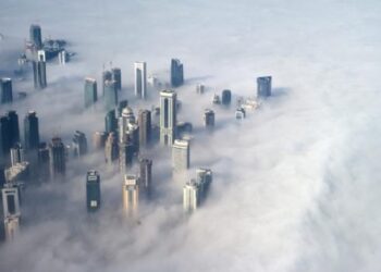 Kuveyt Katar krizinde arabuluculuğa soyundu