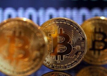 Bitcoin yüzde 32 kayıpla sert düşüş yaşadı