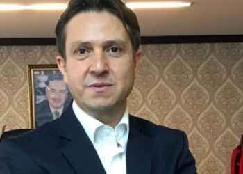 40 yıllık gazeteciyim, böyle geri zekalı görmedim!