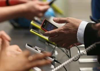 Telefon bizi aptallaştırıyor mu?