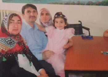 6 yaşındaki Zeynep’in saçlarını ağartan zulüm