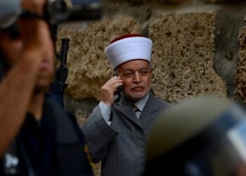 İsrail, Filistin ve Kudüs müftüsünü gözaltına aldı