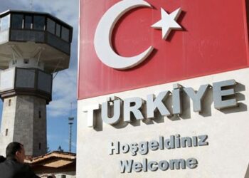 Tatilci Türk Türkiye’de gözaltına alındı