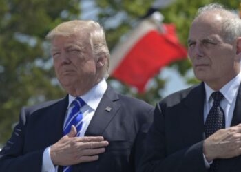 Trump yönetiminde istifa