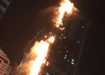 Dubai’deki 87 katlı Torch kulesinde yangın