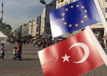 AB Türkiye’ye mali yardıma yeni model arıyor