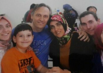 Tahliye için ölümünü mü bekliyorsunuz?