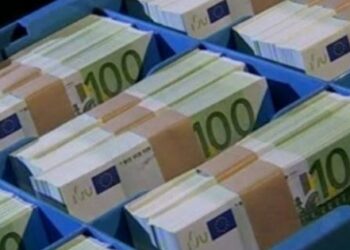 Avrupa’dan Türkiye’ye yardımdan 1 milyar euro kesilecek