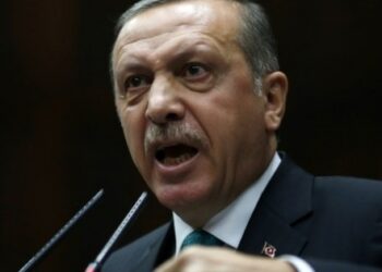 Erdoğan’a ‘Diktatör’ diyen CHP sözcüsü hakkında suç duyurusu