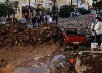 Yunanistan’da sel felaketi: 10 ölü