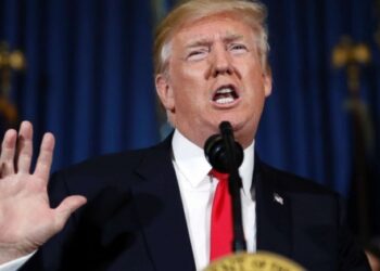 Pentagon’un Twitter hesabından ‘Trump istifa etsin’ paylaşımı