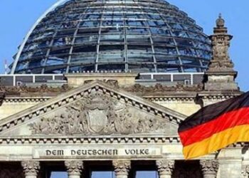 Merkel’den erken seçim çağrısı