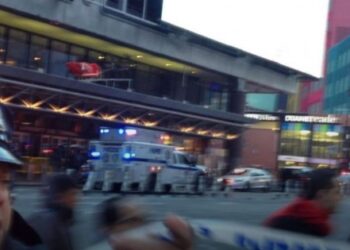 New York’ta patlama.. Çok sayıda yaralı var..