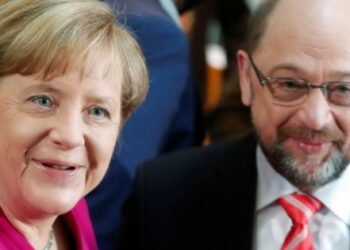 Merkel koalisyon için SPD ile görüşmelere başladı