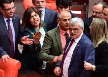 Meclis’te kolu kırılan HDP’li vekil 45 günlük rapor aldı