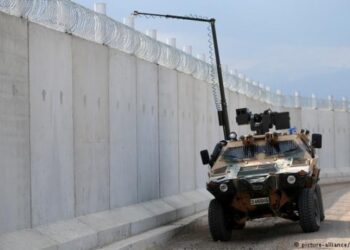 AB Türkiye’nin sınırlarını silahlandırmasına destek oldu