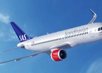 İsveç, uçuşlara kişi başı 40 euroya varan ek vergi getirdi