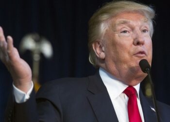 Trump: Kimyasal saldırı nedeniyle Esad büyük bedel ödeyecek