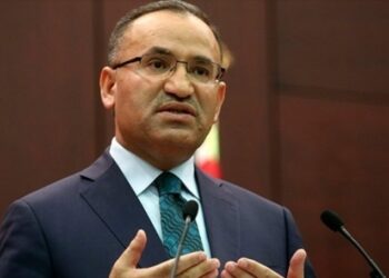 Hükümet Sözcüsü yanıtladı, bakanlar seçim öncesinde istifa edecek mi?