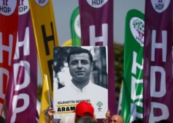 Demirtaş’tan CNN Türk’e: HDP haberlerine de yer vermeyi düşünüyor musunuz?