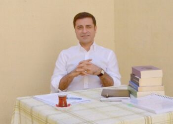 Demirtaş ekrana çıkacak, seçmene seslenecek