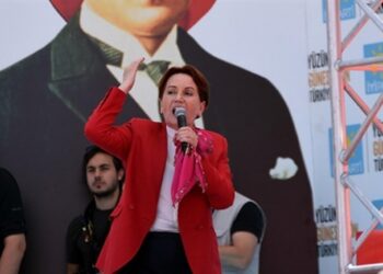Akşener: Sen kim, milletin adamı olmak kim