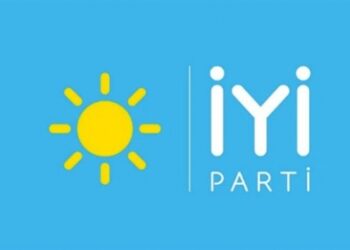 İYİ Partili 12 kişi istifa etti