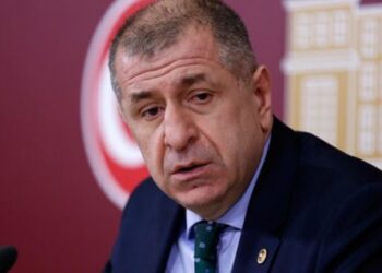 İYİ Partili Özdağ, Türk Ocakları’ndan istifa etti