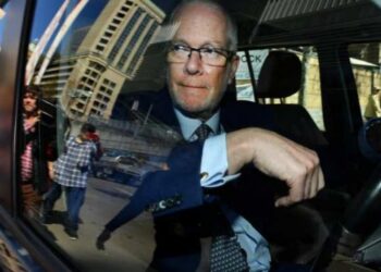 Gazeteciyi hükümet baskısıyla işten atan genel müdür istifa etti