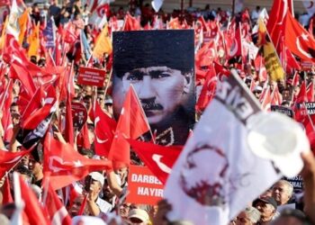‘CHP, AKP’li ismi belediye başkanlığına aday gösterdi’