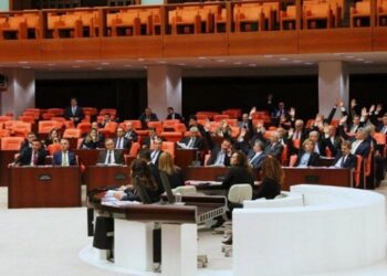 İYİ Parti’nin ‘asgari ücretlilerden vergi alınmasın’ teklifi reddedildi