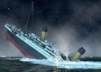 Titanic yeniden denizlere iniyor