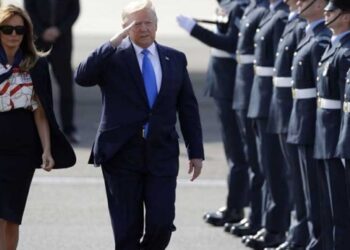 Trump: Rusya, Venezüela’daki vatandaşlarını çekecek