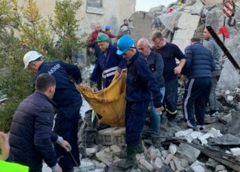 Arnavutluk’ta şiddetli bir deprem daha