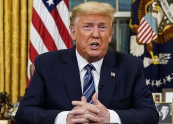 Trump, Avrupa’dan ABD’ye seyahatleri 30 gün askıya aldı