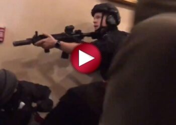 ABD polisi Kongre binasında bir göstericiyi vurdu