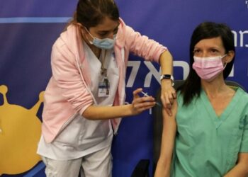 İsrail: Pfizer/BioNTech aşısının ilk dozu, şirketin açıkladığından daha az koruma sağlıyor