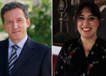 Özge Mumcu ve Erinç Yeldan Cumhuriyet’teki yazılarına son verdi
