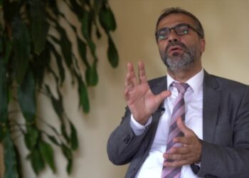 Yandaş profesör sansüre dayanamadı, Yeni Şafak’tan ayrıldı