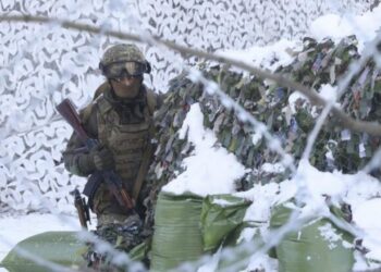 Rusya, Ukrayna sınırındaki bazı birliklerini çektiğini açıkladı