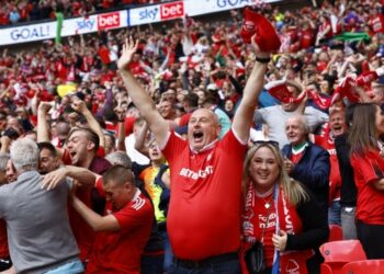 Nottingham Forest, 23 yıl sonra Premier Lig’e yükseldi