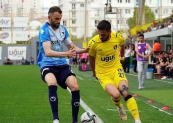 İstanbulspor, BB Erzurumspor’a yenildi ama Play-Off’ta finale yükseldi