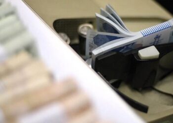 BDDK kararı sonrası bazı bankalar kredi kullanımını durdurdu