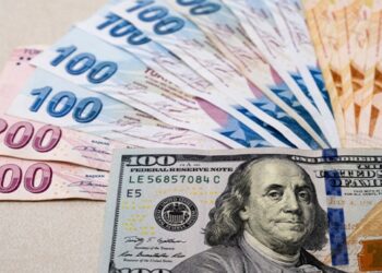 Dolar/TL güne rekor seviyede başladı