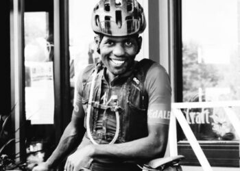 Yarışta kaza yapan Kenyalı bisikletçi hayatını kaybetti