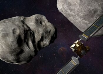 NASA’nın uzay aracı, 11 milyon kilometre uzaklıktaki asteroide tam isabetle çarptı