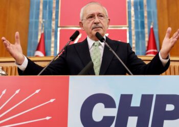 Kılıçdaroğlu: Gezi’deki ses Türkiye’nin bayrağıdır